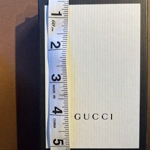 Gucci wallet box with tags-see pics!